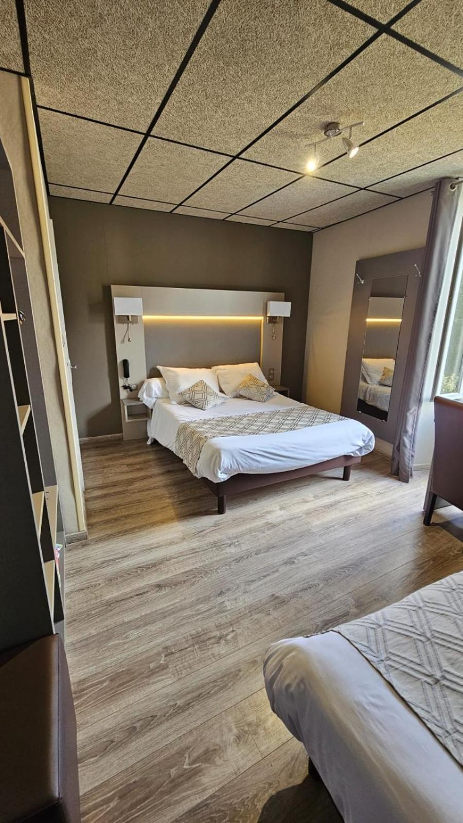 Logis Restaurant Family & 3* Meyrueis